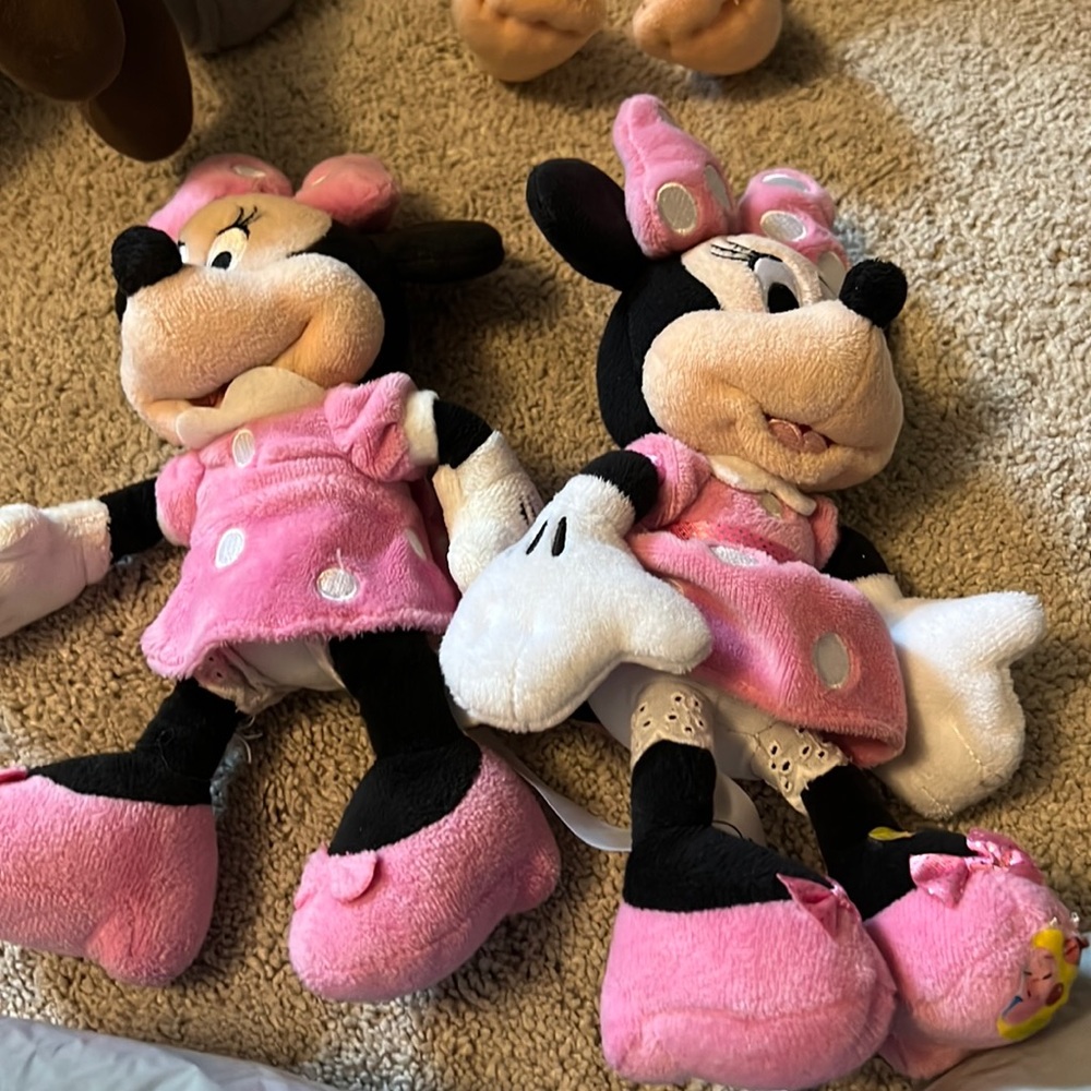 Disney official pink polka dot mini Minnie's